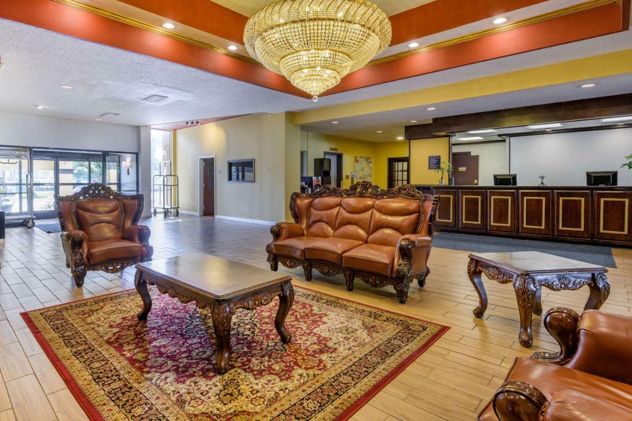 Aire Hotel Lebanon Hershey Extérieur photo